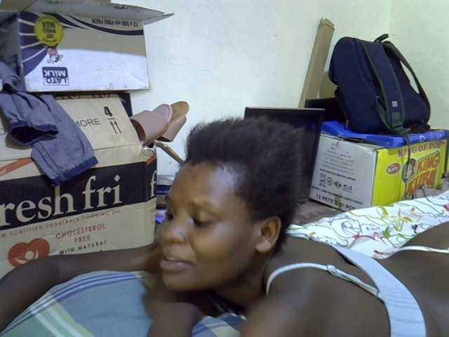 Cute-aliyah live cam on BongaCams