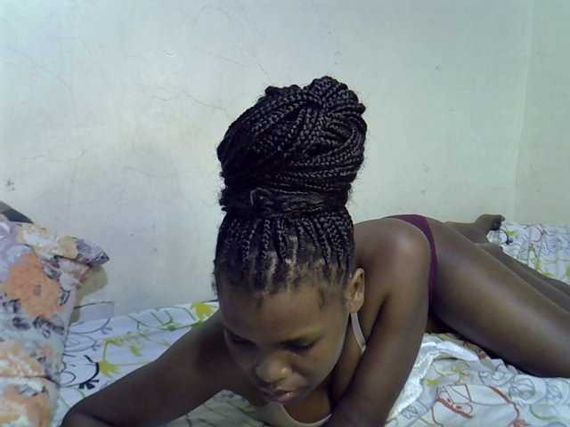 Cute-aliyah live cam on BongaCams