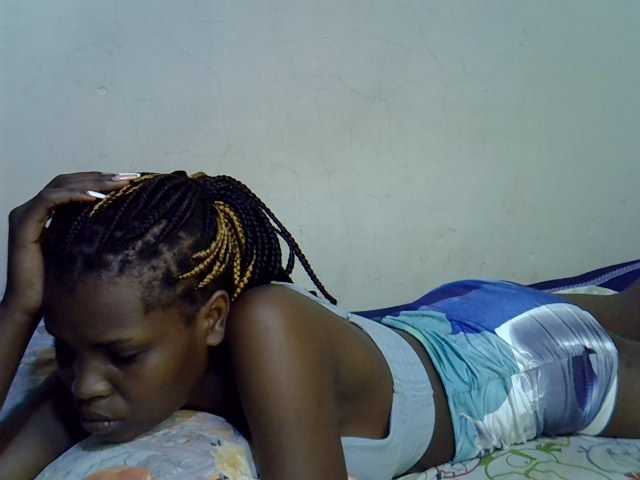 Cute-aliyah live cam on BongaCams