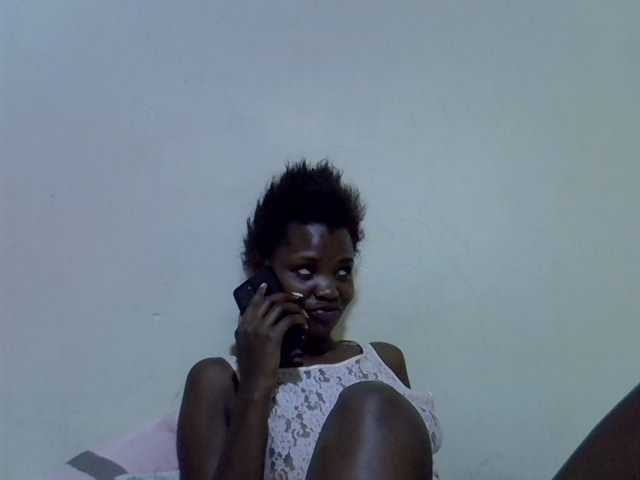 Cute-aliyah live cam on BongaCams