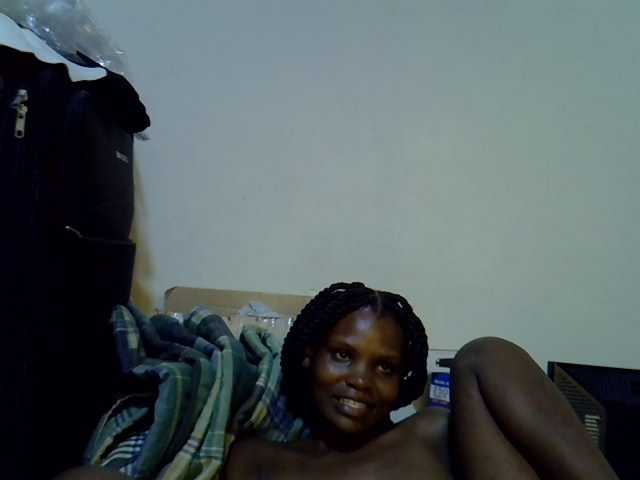 Cute-aliyah live cam on BongaCams