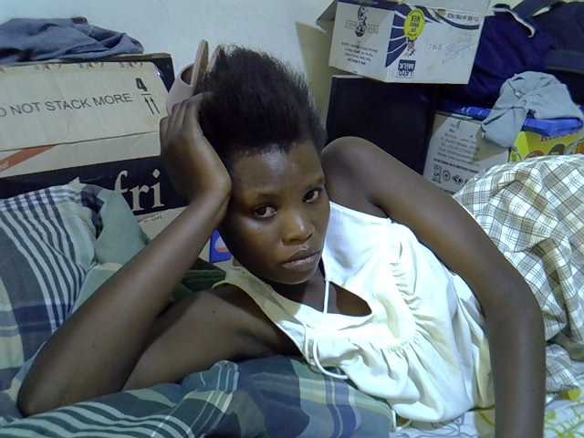 Cute-aliyah live cam on BongaCams