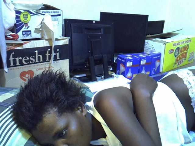 Cute-aliyah live cam on BongaCams