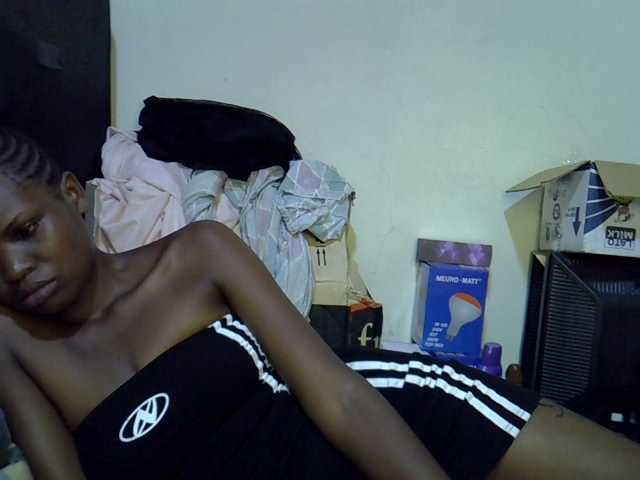 Cute-aliyah live cam on BongaCams