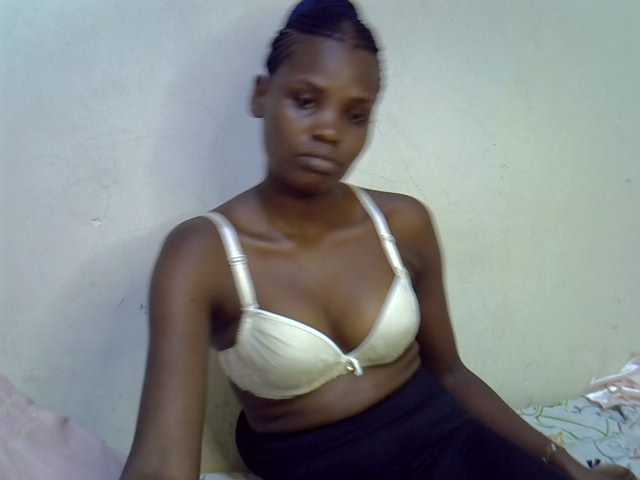 Cute-aliyah live cam on BongaCams