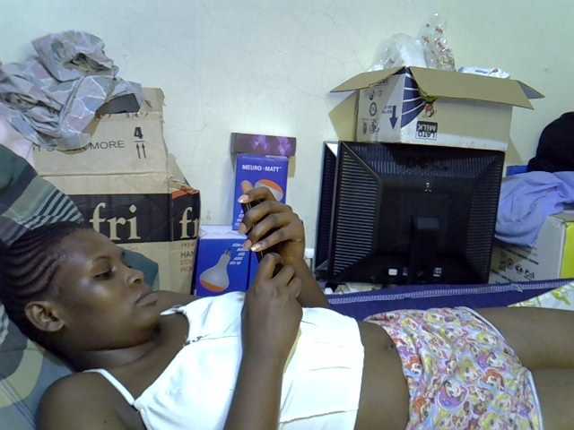 Cute-aliyah live cam on BongaCams