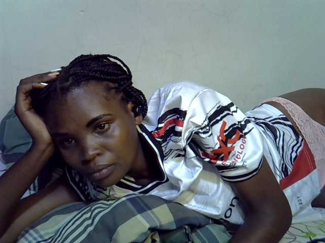 Cute-aliyah live cam on BongaCams