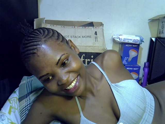 Cute-aliyah live cam on BongaCams