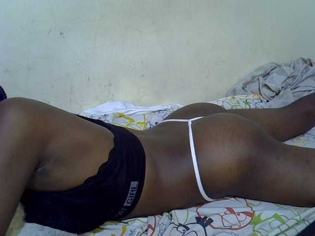 Cute-aliyah live cam on BongaCams