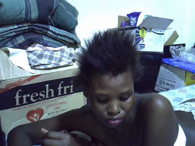 Cute-aliyah live cam on BongaCams