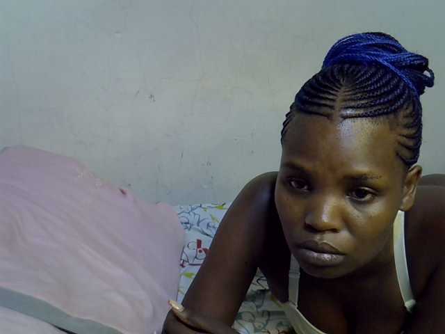 Cute-aliyah live cam on BongaCams