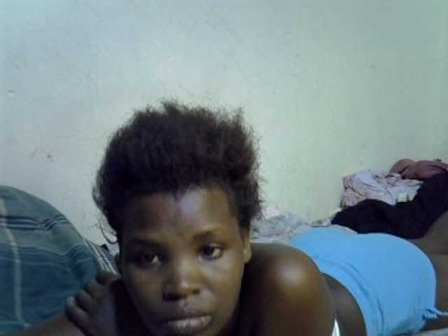 Cute-aliyah live cam on BongaCams