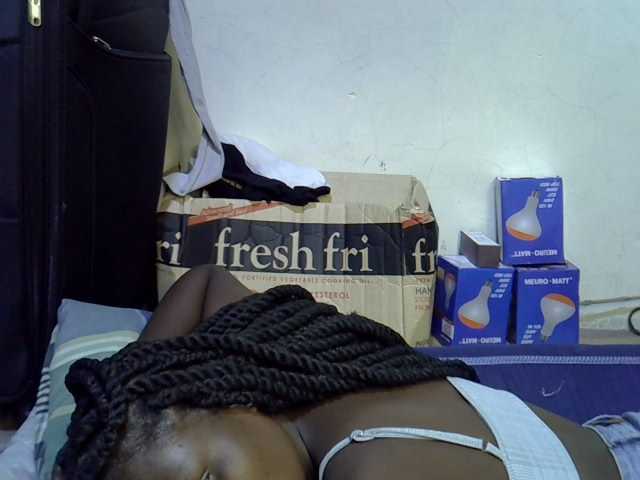 Cute-aliyah live cam on BongaCams