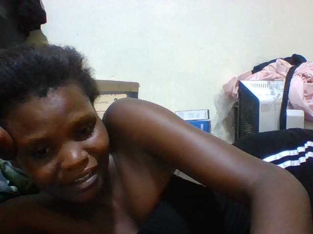 Cute-aliyah live cam on BongaCams