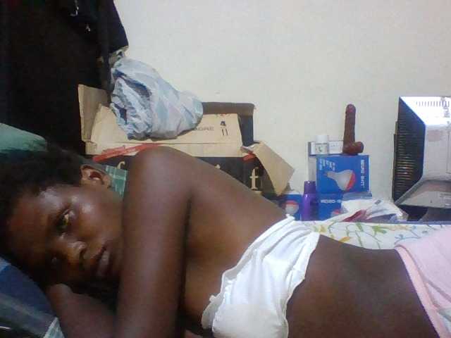 Cute-aliyah live cam on BongaCams