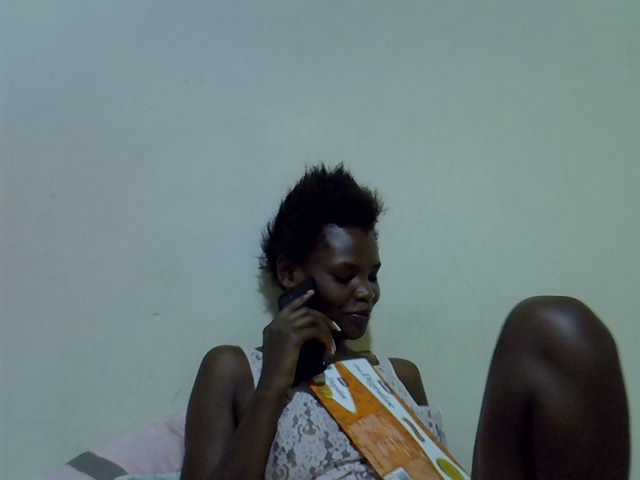 Cute-aliyah live cam on BongaCams