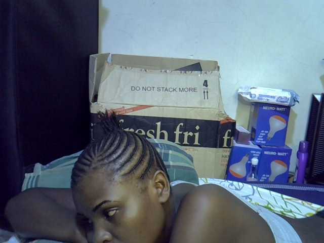 Cute-aliyah live cam on BongaCams