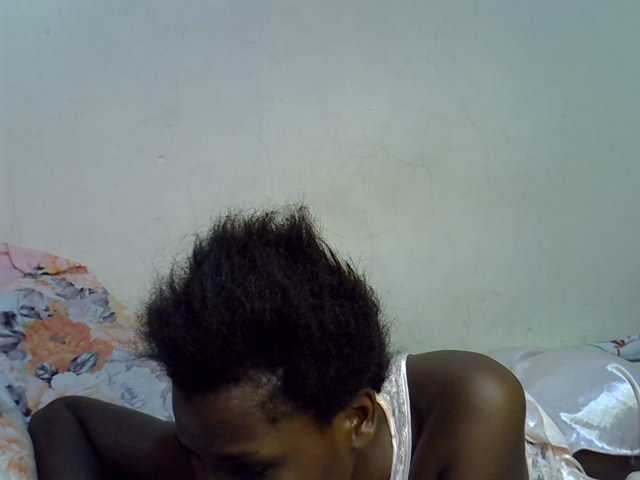 Cute-aliyah live cam on BongaCams