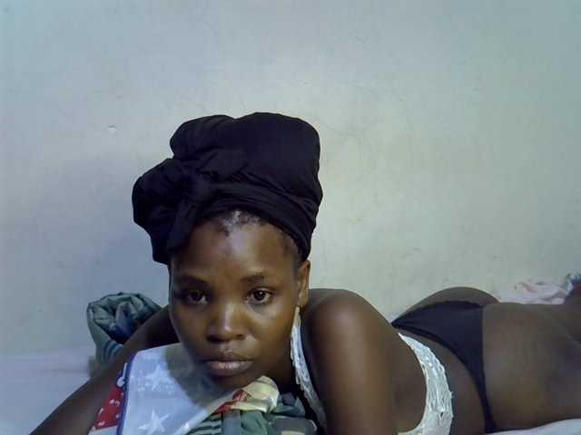 Cute-aliyah live cam on BongaCams