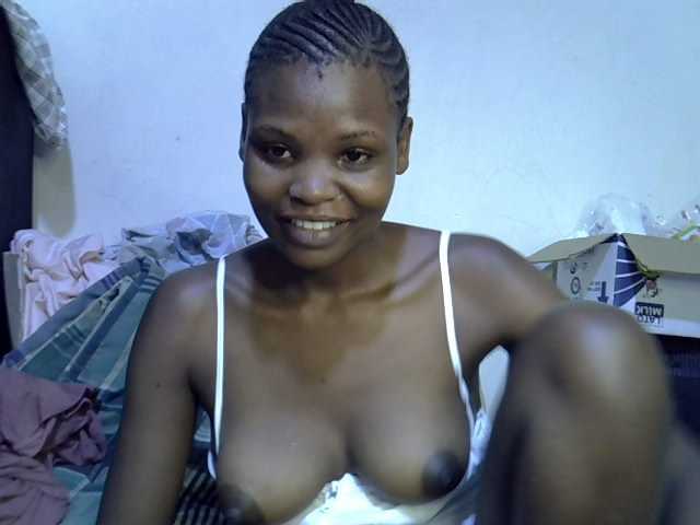 Cute-aliyah live cam on BongaCams