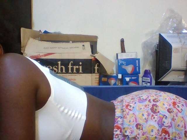 Cute-aliyah live cam on BongaCams