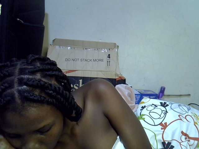 Cute-aliyah live cam on BongaCams
