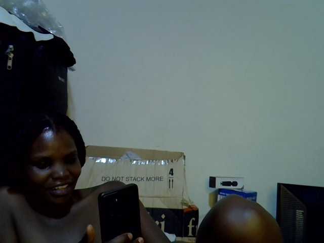 Cute-aliyah live cam on BongaCams