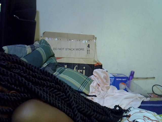 Cute-aliyah live cam on BongaCams