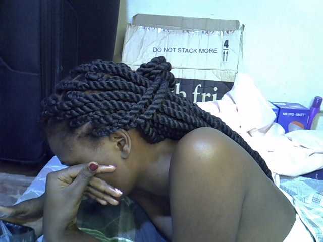 Cute-aliyah live cam on BongaCams
