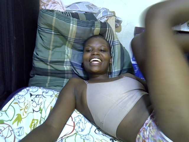 Cute-aliyah live cam on BongaCams