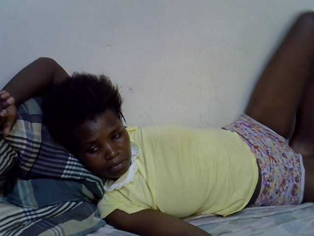 Cute-aliyah live cam on BongaCams