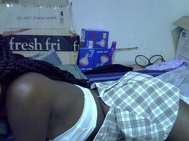 Cute-aliyah live cam on BongaCams