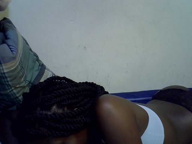 Cute-aliyah live cam on BongaCams