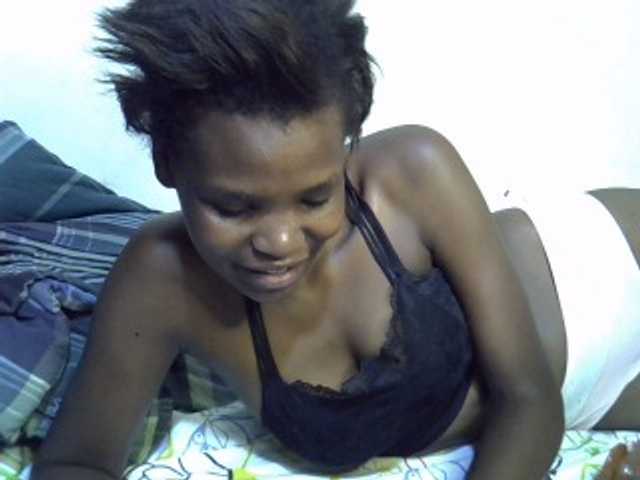 Cute-aliyah live cam on BongaCams