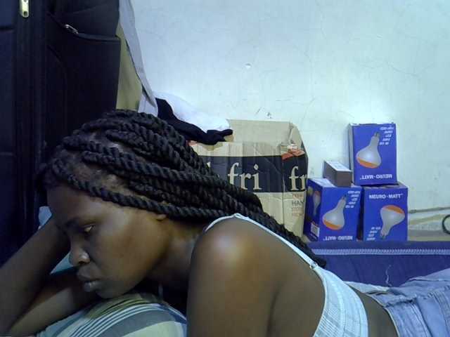 Cute-aliyah live cam on BongaCams