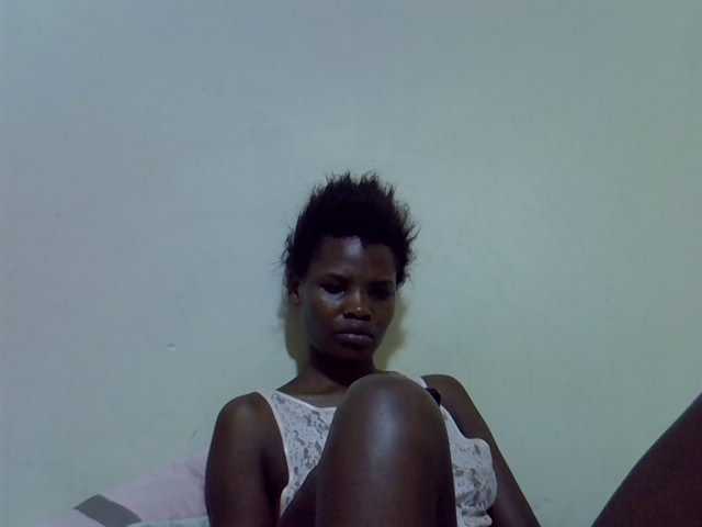 Cute-aliyah live cam on BongaCams
