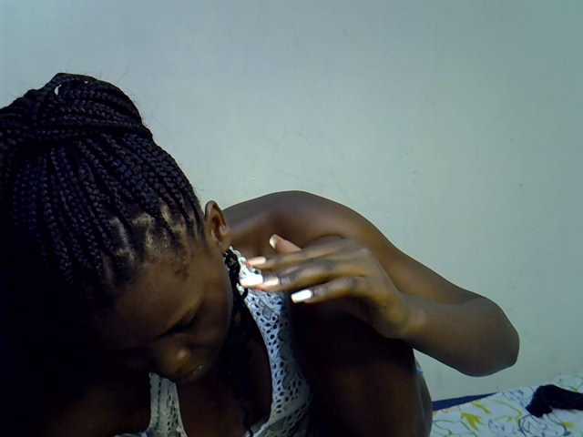 Cute-aliyah live cam on BongaCams