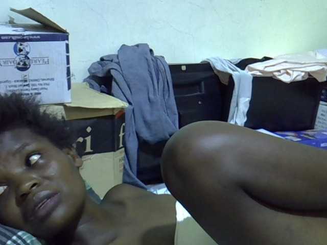 Cute-aliyah live cam on BongaCams