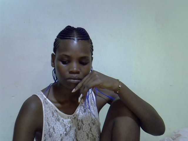 Cute-aliyah live cam on BongaCams