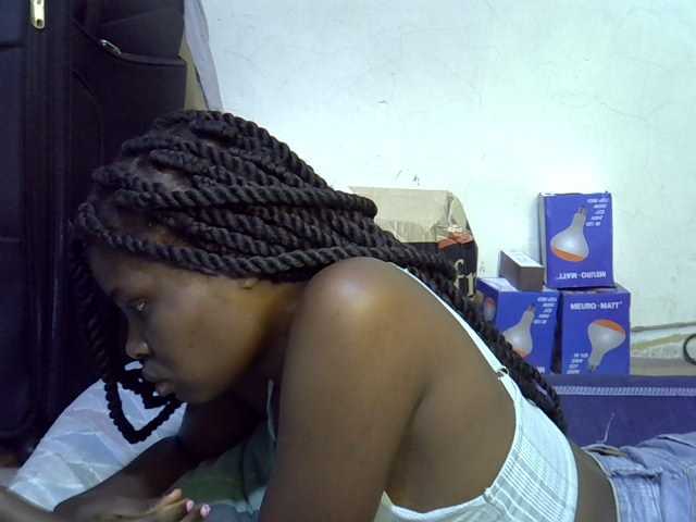 Cute-aliyah live cam on BongaCams