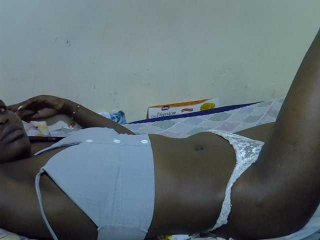 Cute-aliyah, en directo ahora en BongaCams