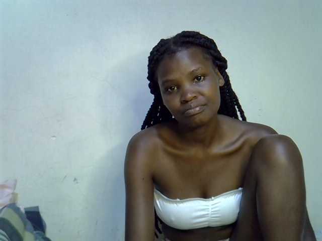 Cute-aliyah live cam on BongaCams