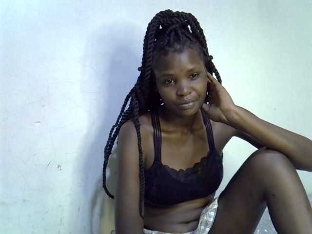 Cute-aliyah live cam on BongaCams