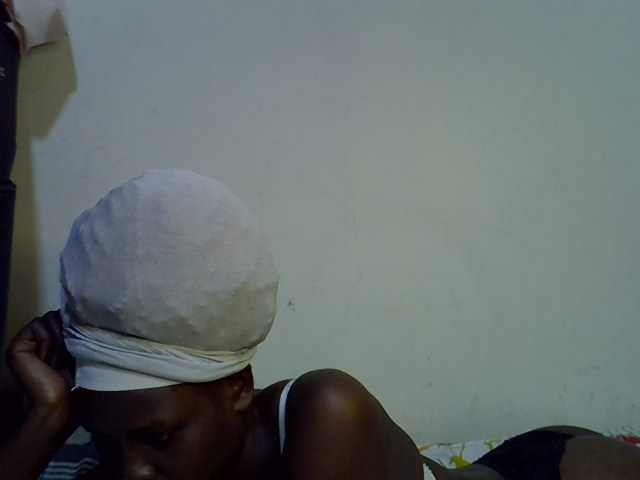 Cute-aliyah live cam on BongaCams