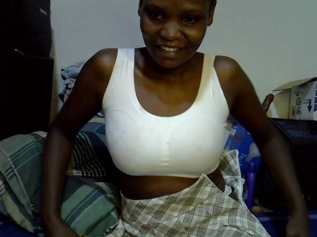 Cute-aliyah live cam on BongaCams