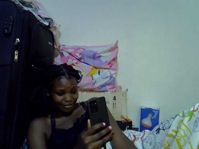 Cute-aliyah live cam on BongaCams