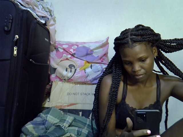 Cute-aliyah live cam on BongaCams
