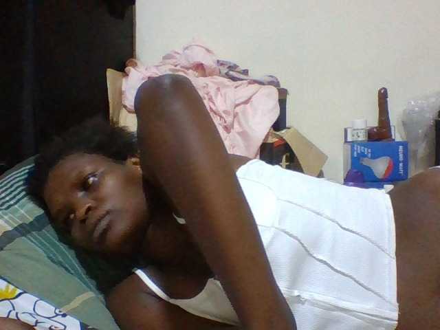 Cute-aliyah live cam on BongaCams