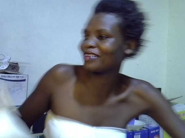 Cute-aliyah live cam on BongaCams