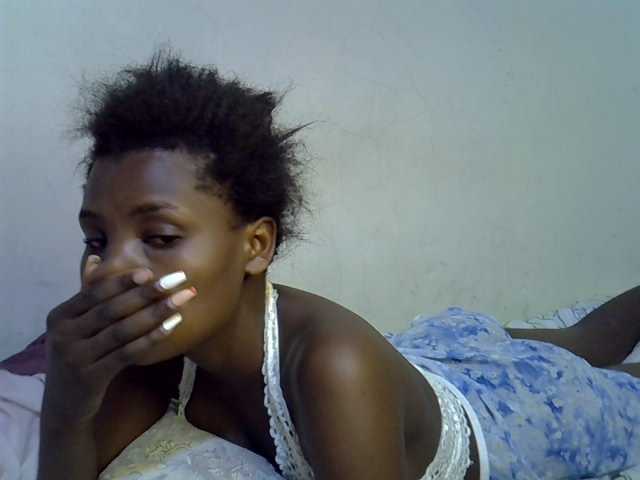Cute-aliyah live cam on BongaCams